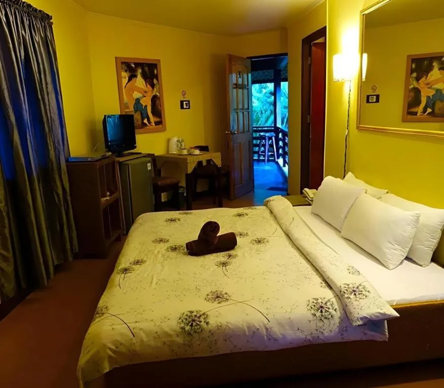 Bed in Alta Cebu Resort