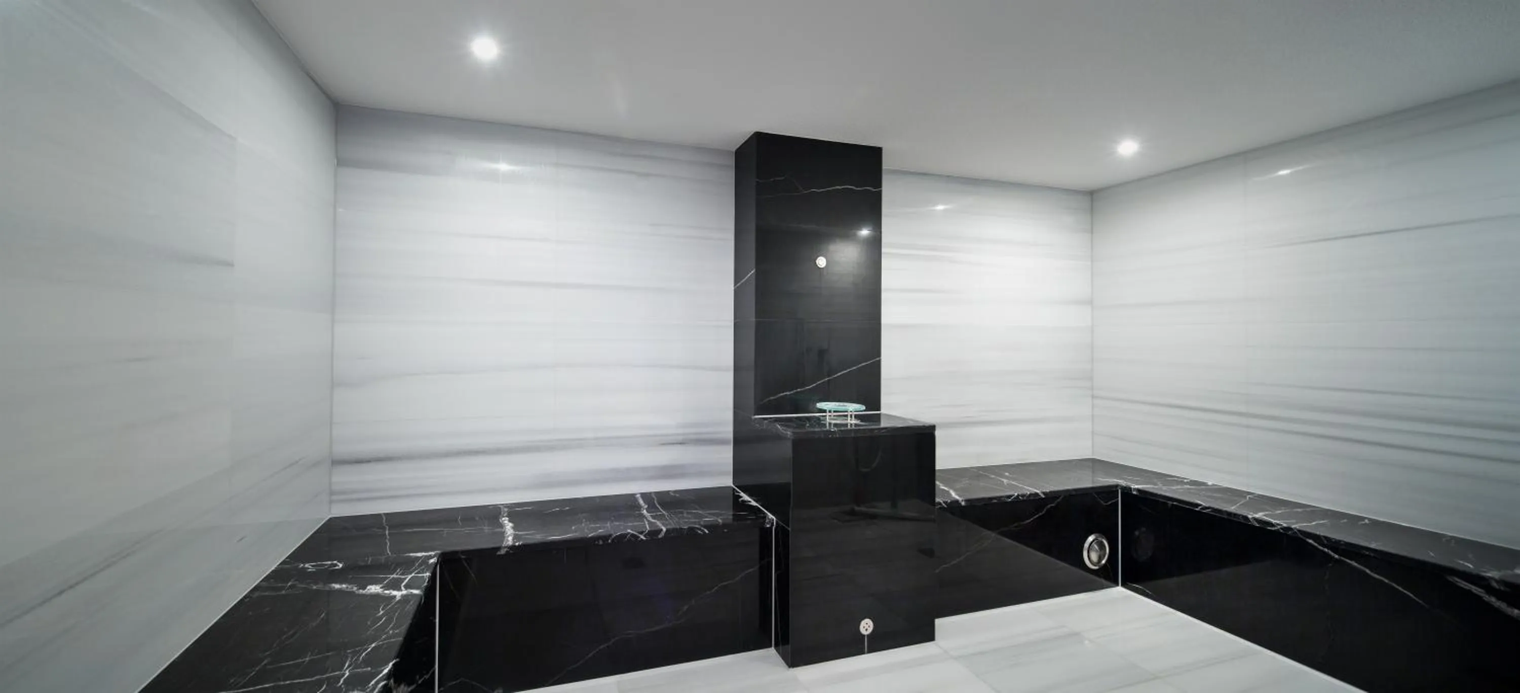 Steam room in TITANIC Gendarmenmarkt Berlin