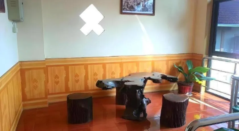 PXT Hotel