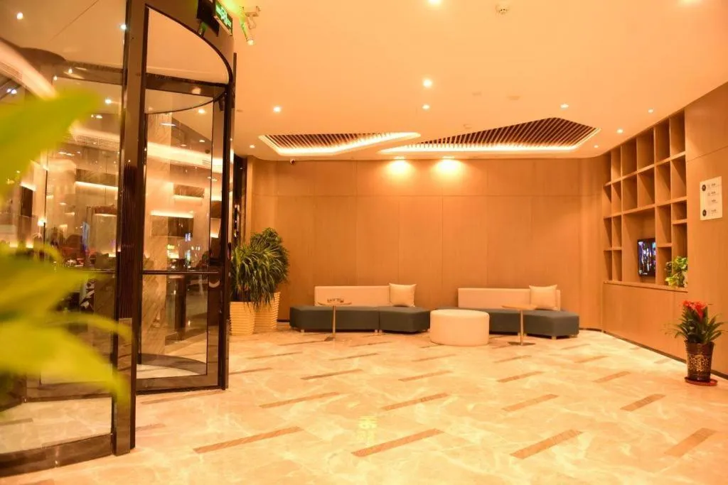 Holiday Inn Express Lhasa Potala Square By IHG