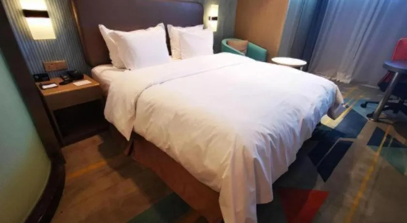 Bed in Holiday Inn Express Lhasa Potala Square By IHG