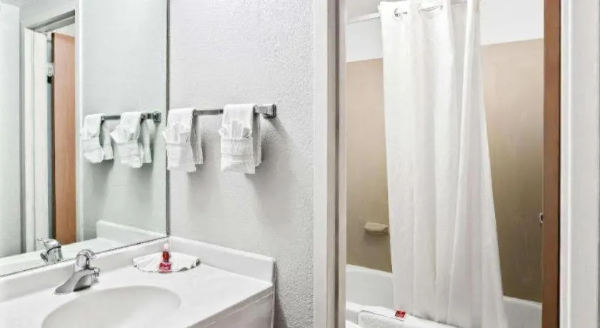 Econo Lodge Willowbrook