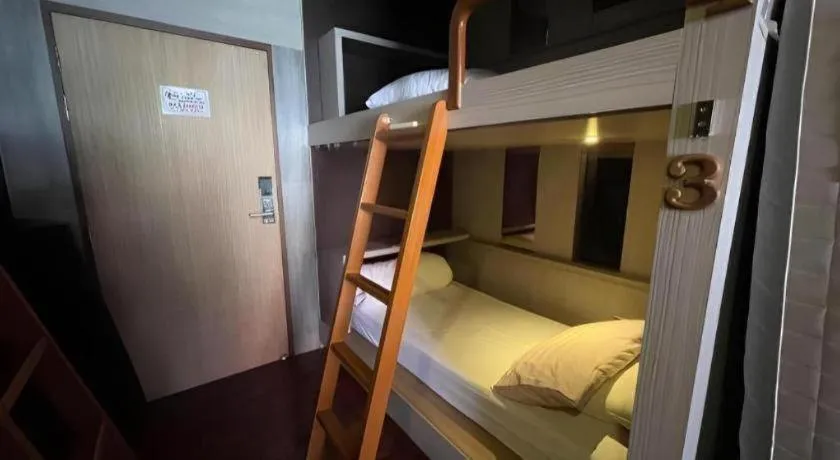 Bed in 168 Hostel