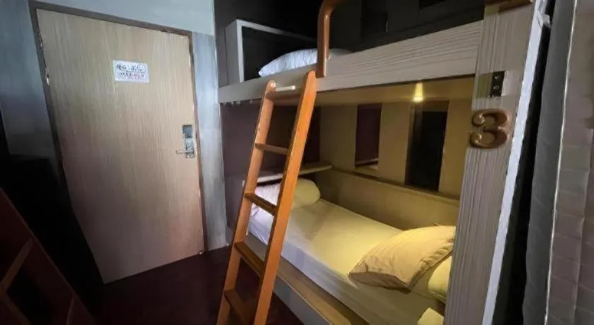 Bed in 168 Hostel