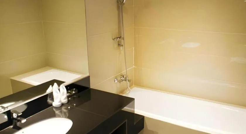 Ayola First Point Hotel Pekanbaru