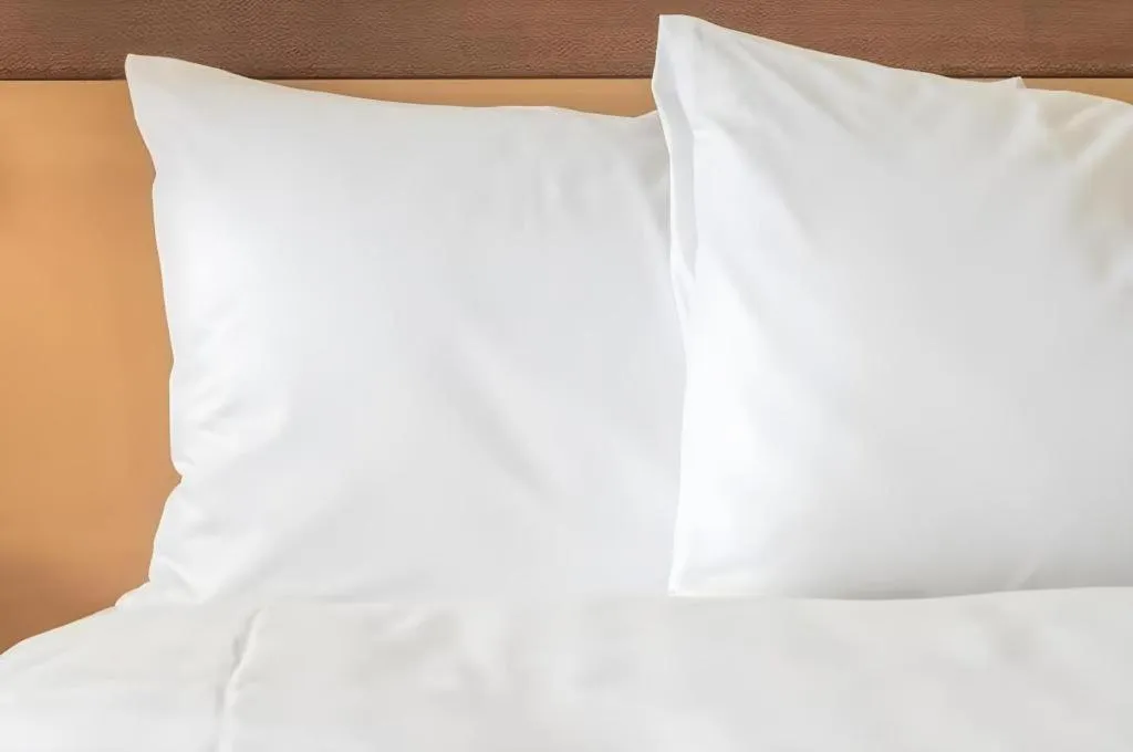 Bed in Hotel Lautze Indah