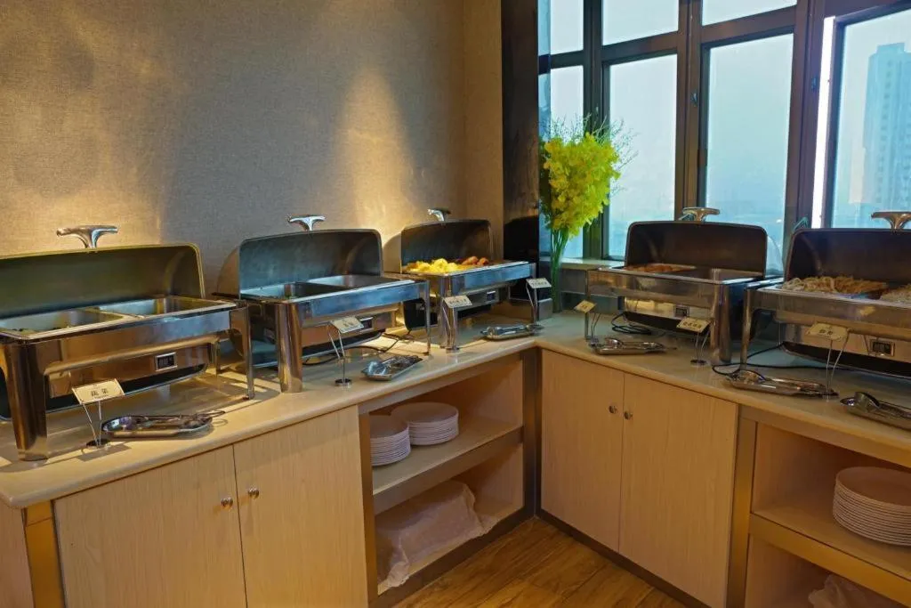 Borrman Hotel Guangzhou Tianhe Tangdong Subway Station Convention and Exhibition Center