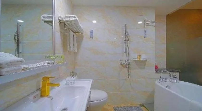 Borrman Hotel Guangzhou Tianhe Tangdong Subway Station Convention and Exhibition Center