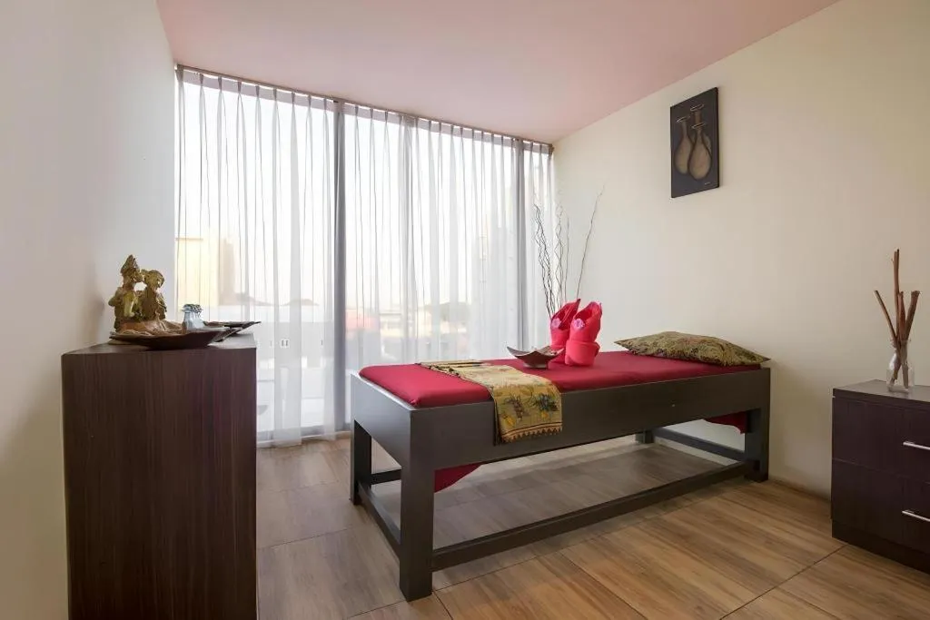 Bed in Hotel Grandhika Pemuda