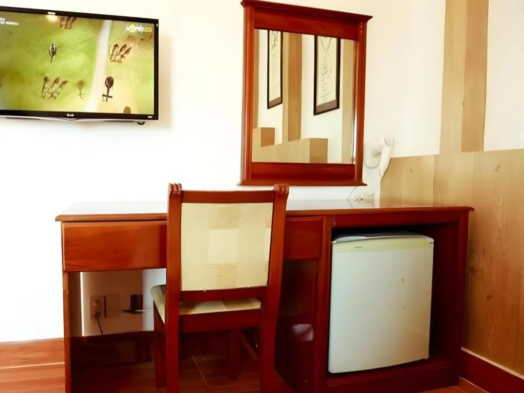 Xuan Hung Hotel