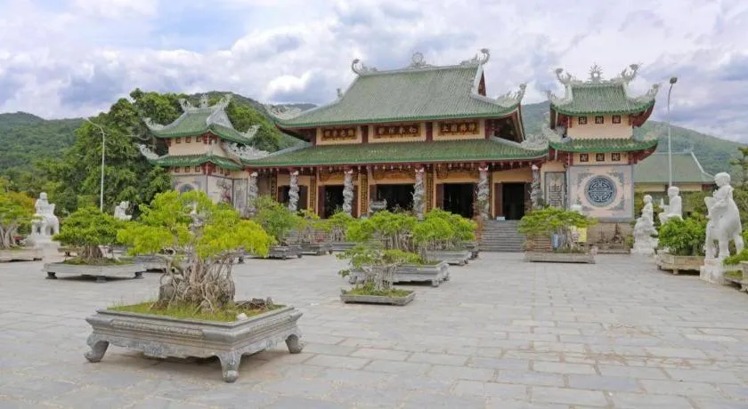 Xuan Hung Hotel