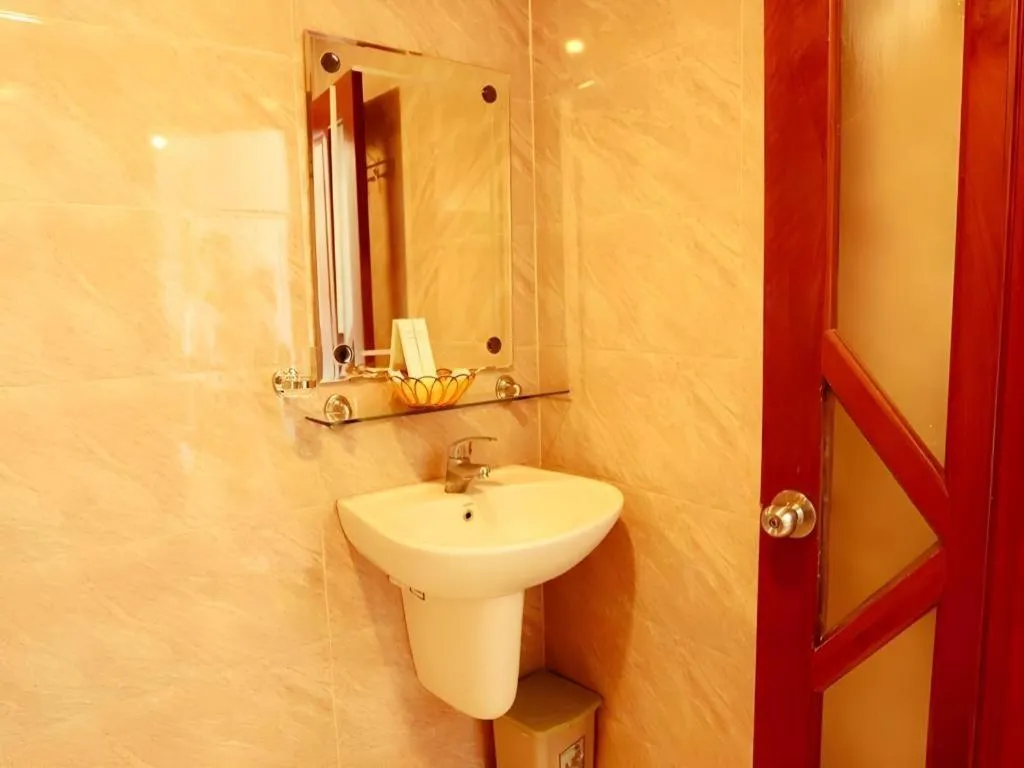 Xuan Hung Hotel