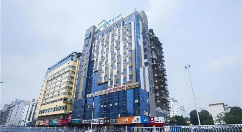 City Comfort Inn Nanning Normal University Mingxiu Metro Station