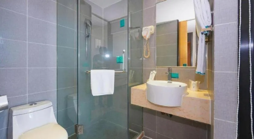 City Comfort Inn Nanning Normal University Mingxiu Metro Station