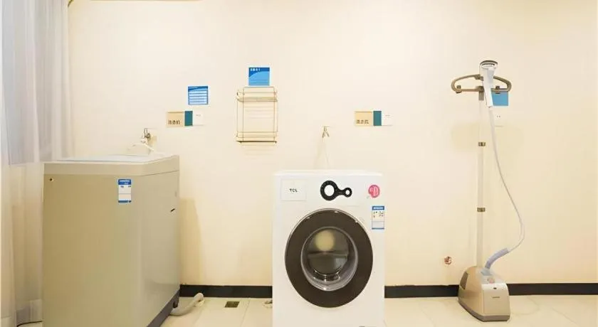 City Comfort Inn Nanning Normal University Mingxiu Metro Station