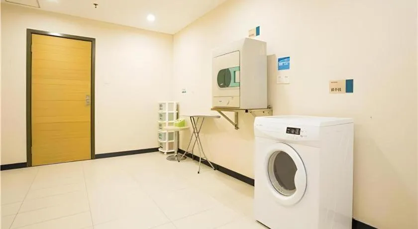 City Comfort Inn Nanning Normal University Mingxiu Metro Station