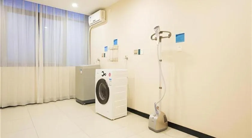 City Comfort Inn Nanning Normal University Mingxiu Metro Station