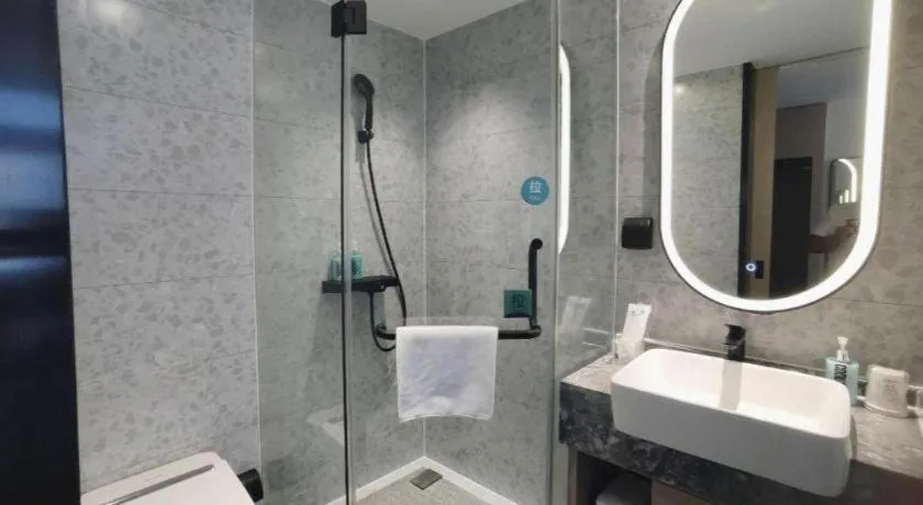 City Comfort Inn Nanning Normal University Mingxiu Metro Station