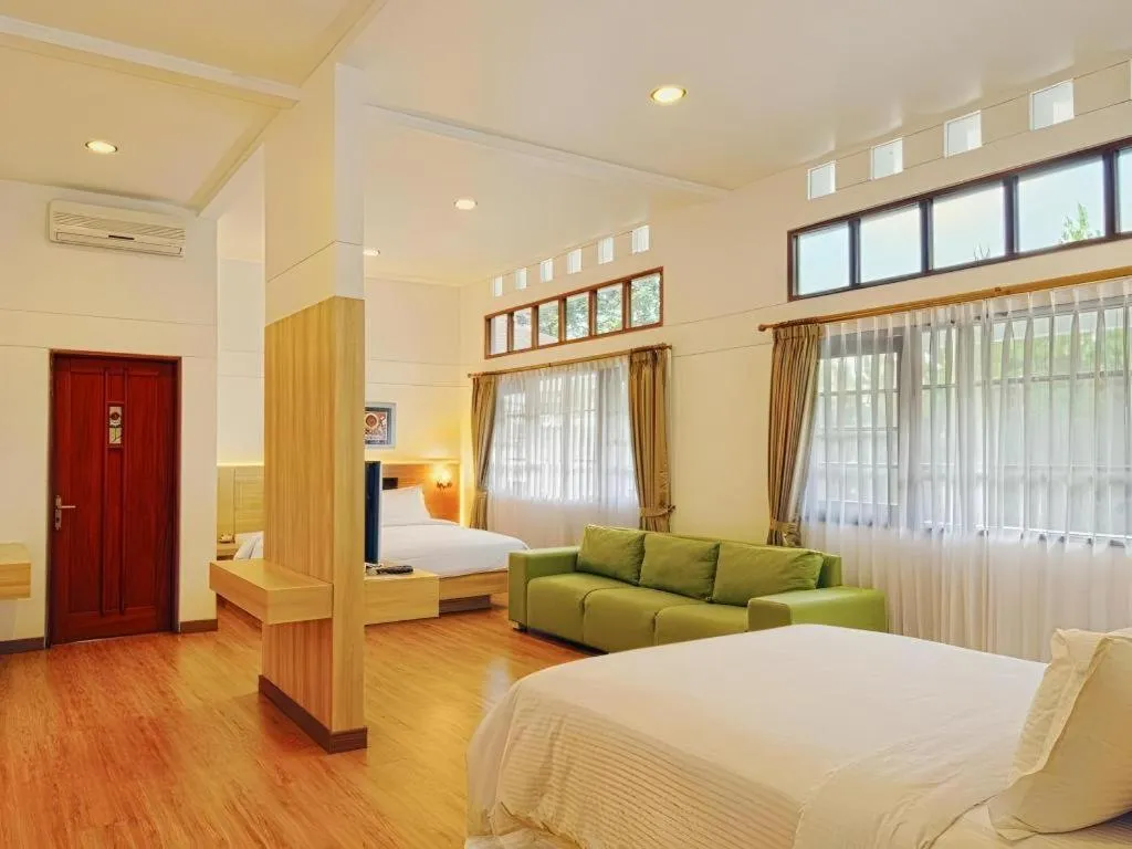 Bed in Bumi Bandhawa Hotel