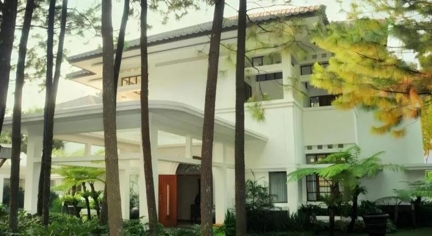 Bumi Bandhawa Hotel