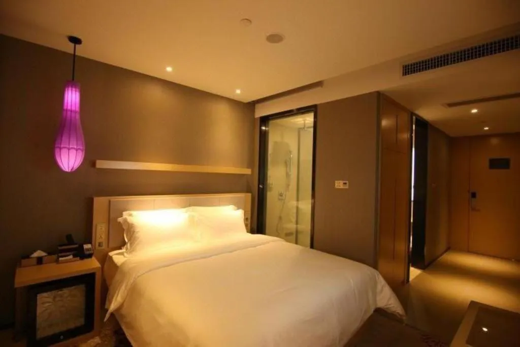Bed in Lavande Hotel Guangzhou Tianhe Sports West Road Subway Station