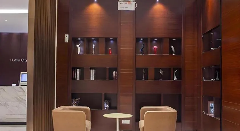 City Comfort Inn Zhuzhou Sports Center Red Star Macalline