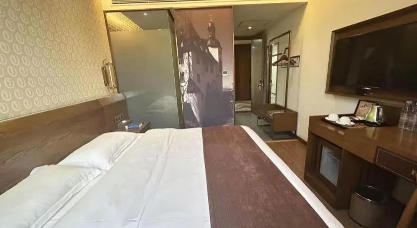 Bed in James Joyce Xi'an West Chang'an Ave University Twon