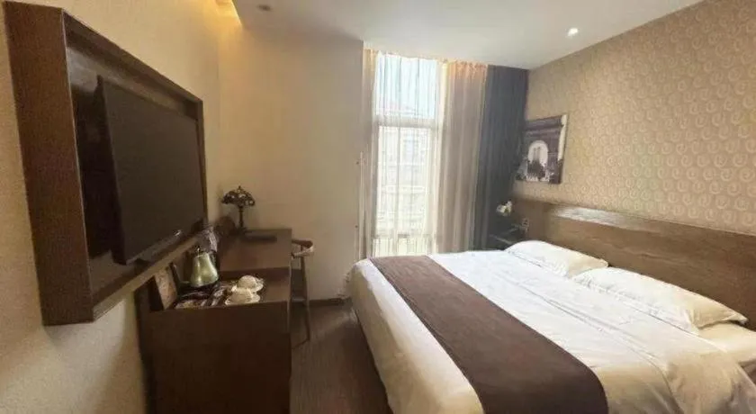 Bed in James Joyce Xi'an West Chang'an Ave University Twon