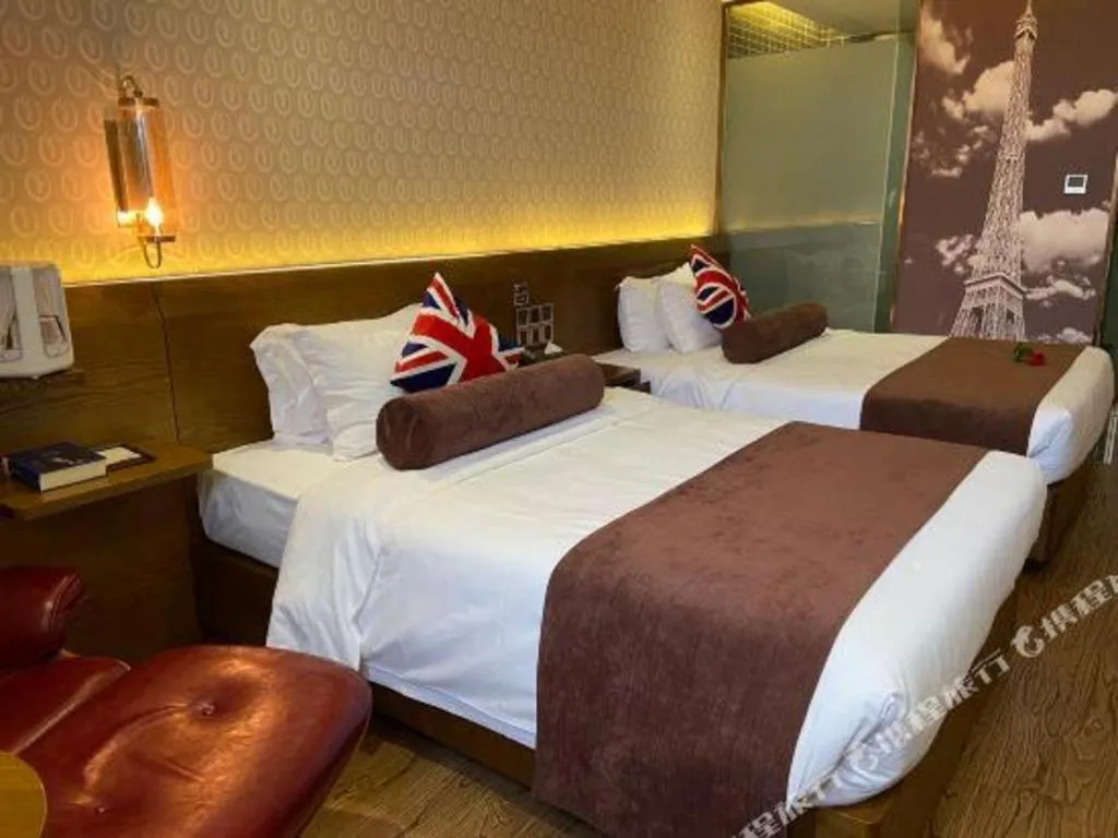 Bed in James Joyce Xi'an West Chang'an Ave University Twon