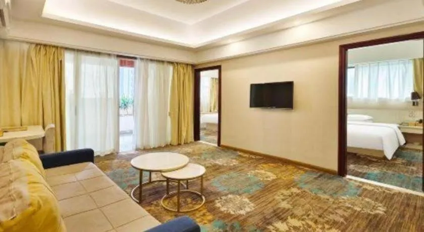 Bed in Chuanghui Business Hotel