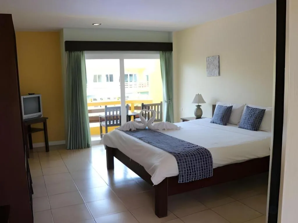 Bed in Bacchus Home Resort