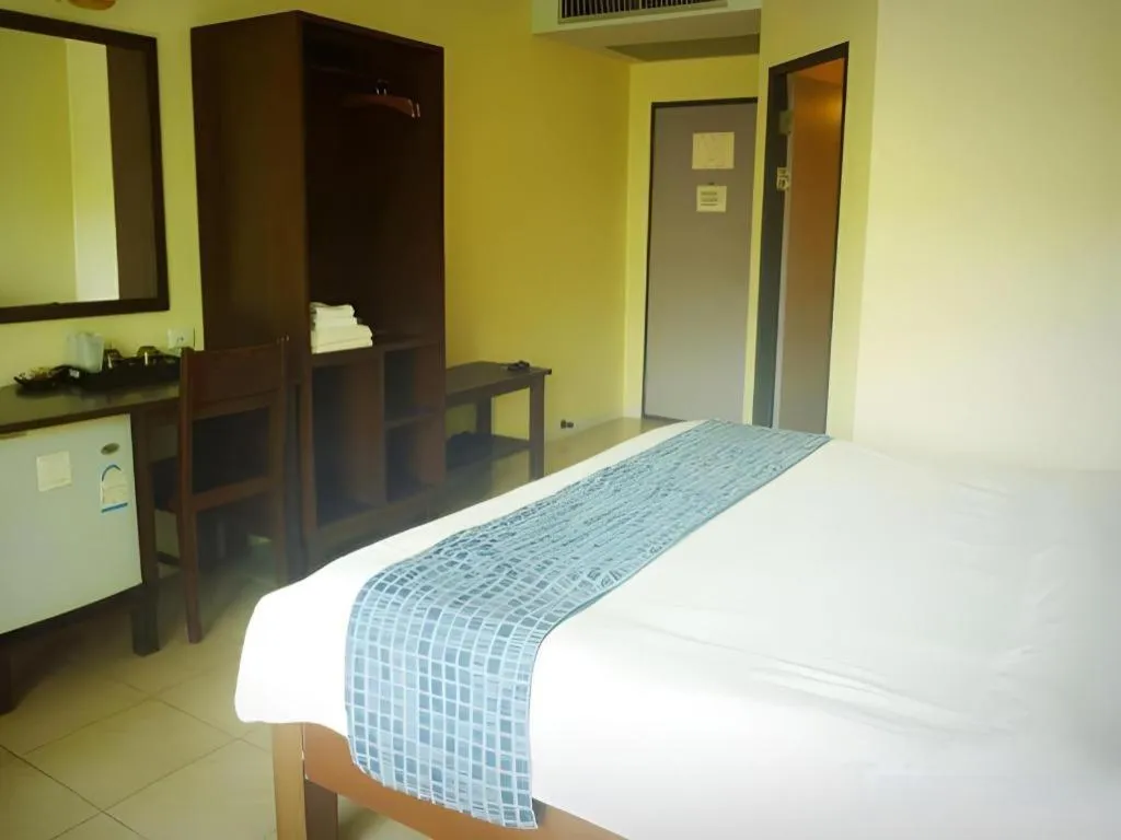 Bed in Bacchus Home Resort