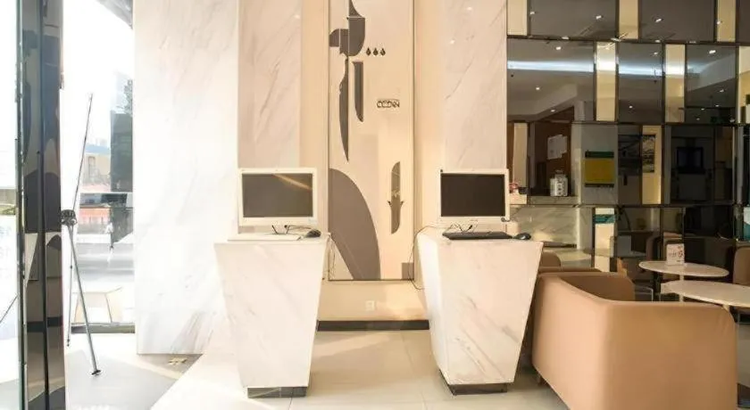 City Comfort Inn Nanning Guangxi University Xiuling Road Metro Station