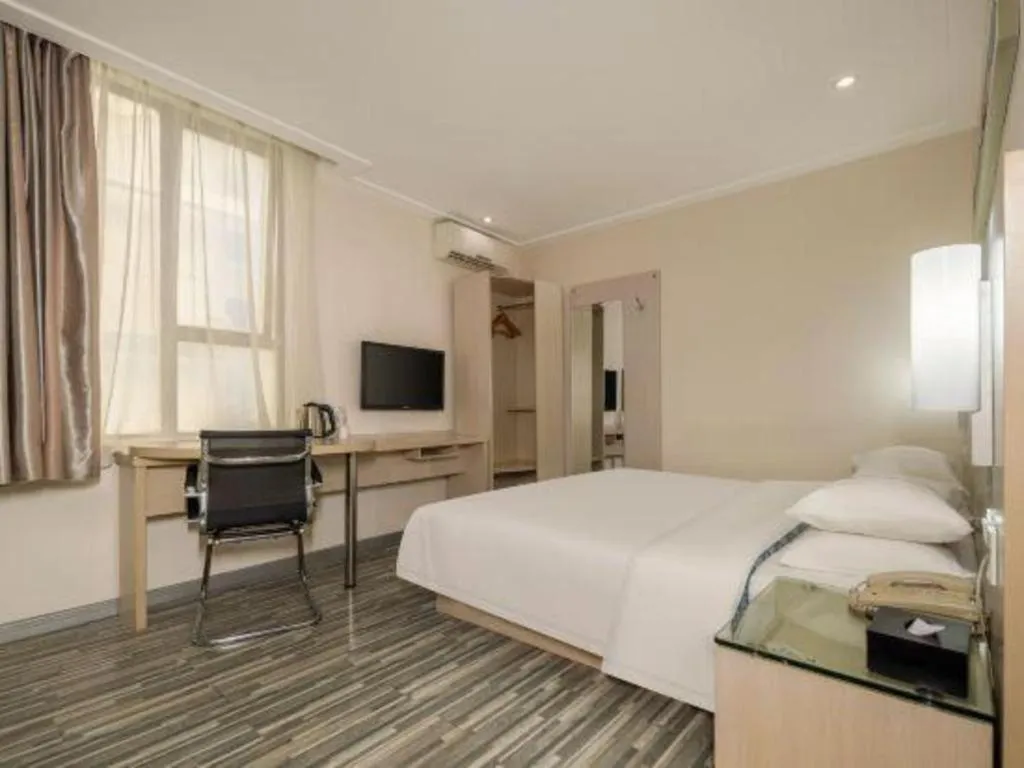 Bed in City Comfort Inn Nanning Guangxi University Xiuling Road Metro Station