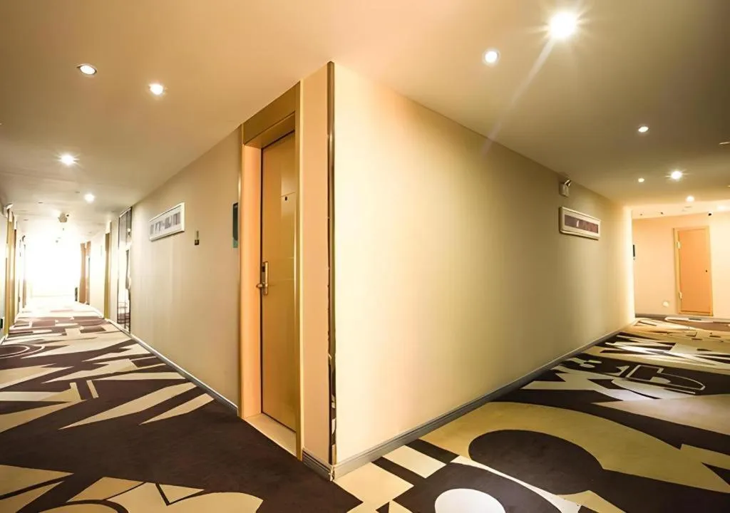 Bed in City Comfort Inn Nanning Guangxi University Xiuling Road Metro Station