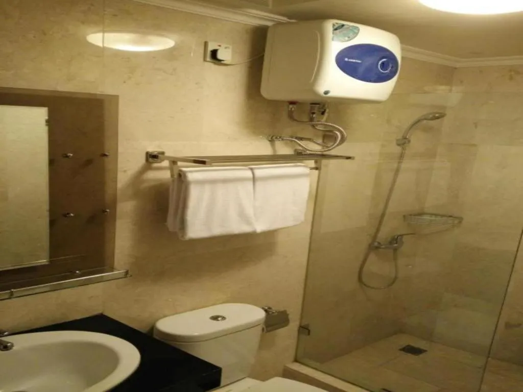 Great Western Hotel & Resort Serpong - Tangerang