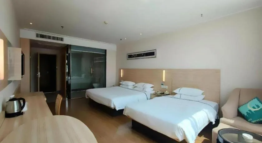 Bed in City Comfort Inn Jingzhou Ancient City Taiyue Road