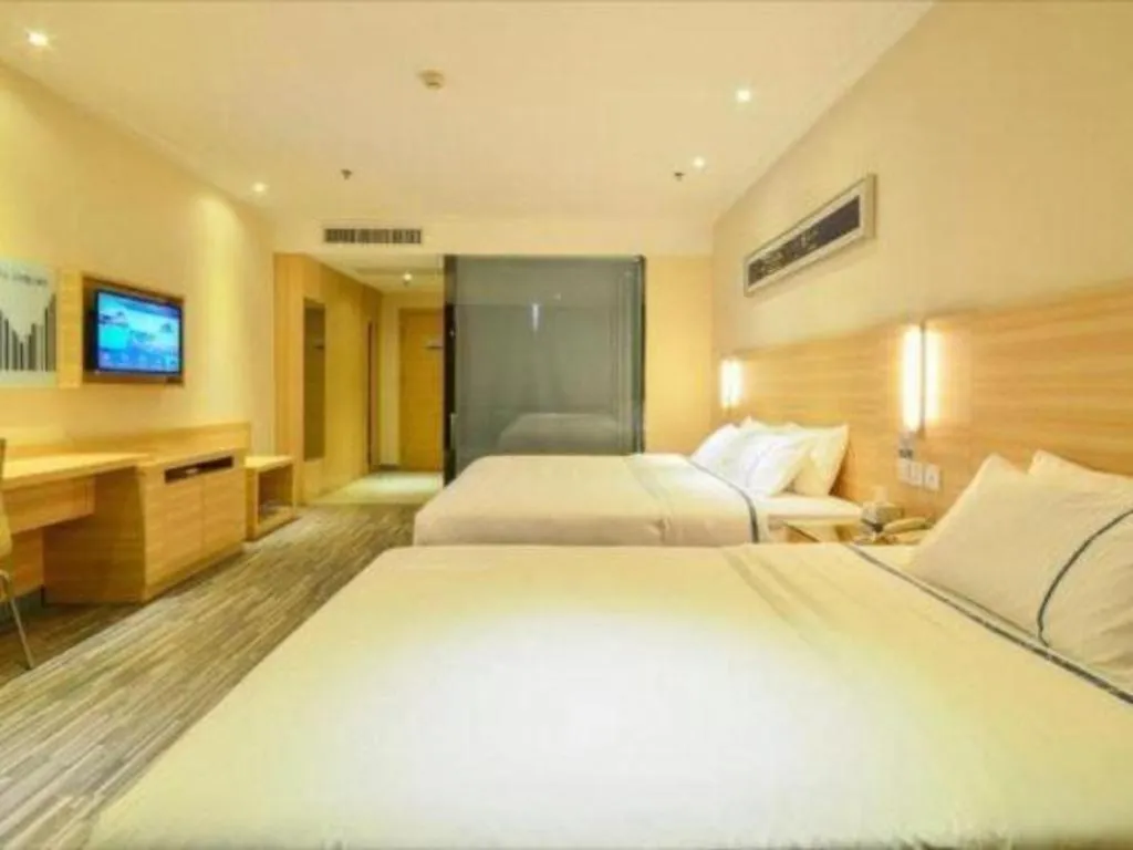 Bed in City Comfort Inn Jingzhou Ancient City Taiyue Road
