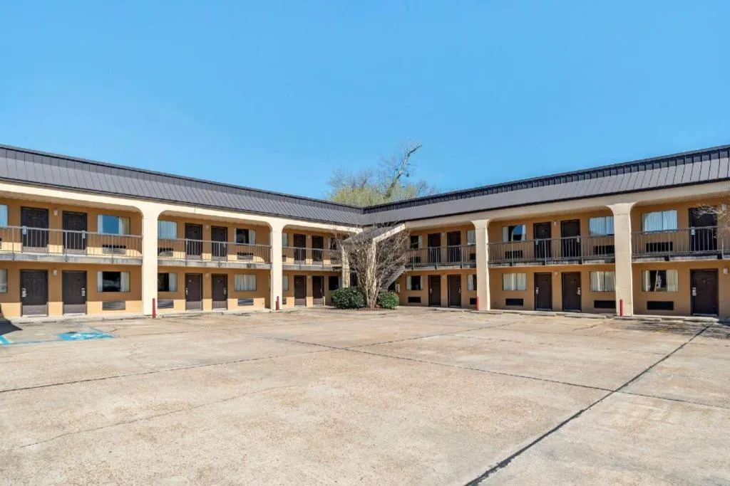 Econo Lodge Pearl - Jackson