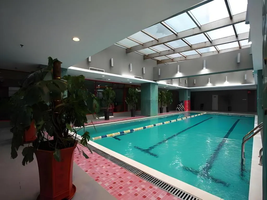 Dalian Bohai Pearl Hotel