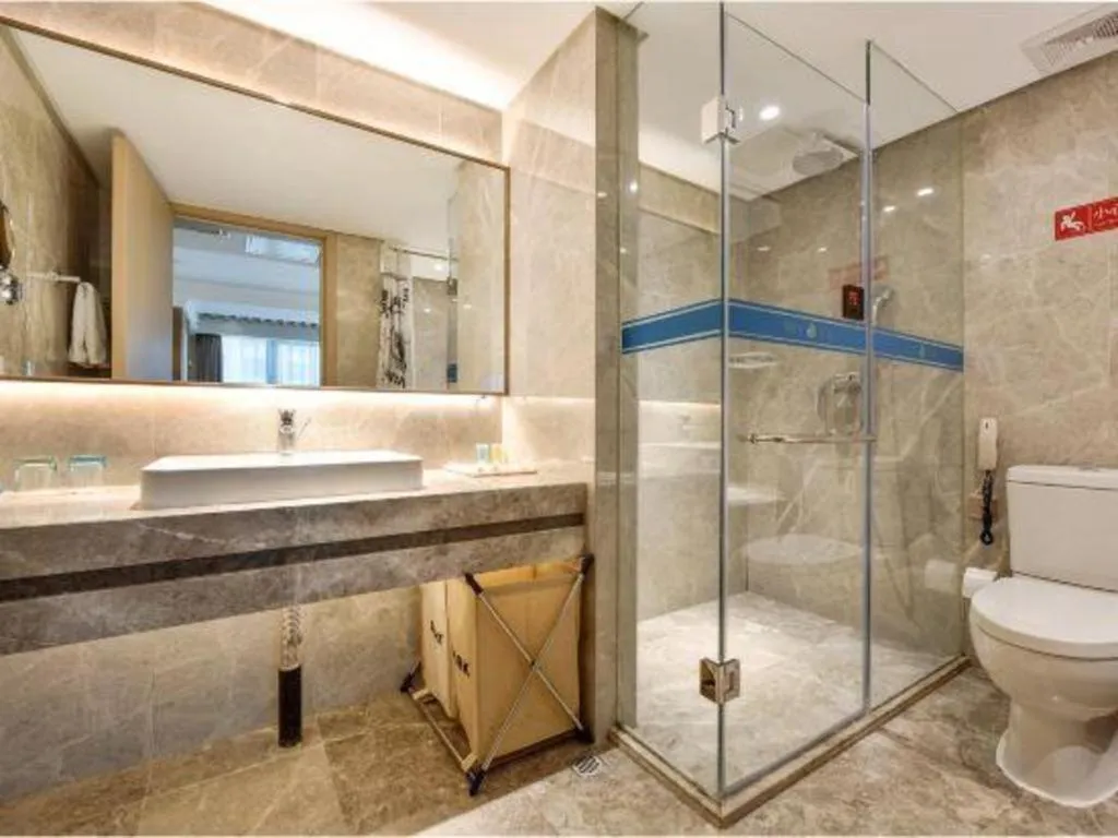 Dalian Bohai Pearl Hotel