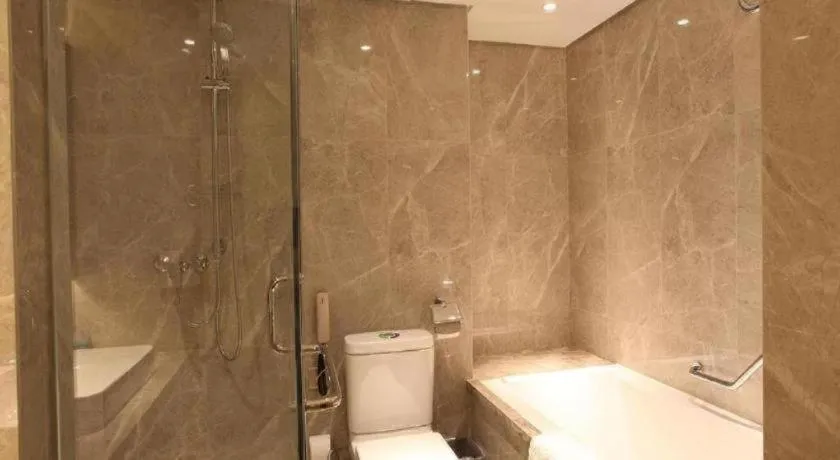 Dalian Bohai Pearl Hotel