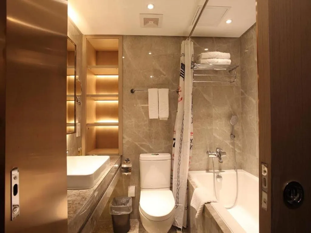 Dalian Bohai Pearl Hotel