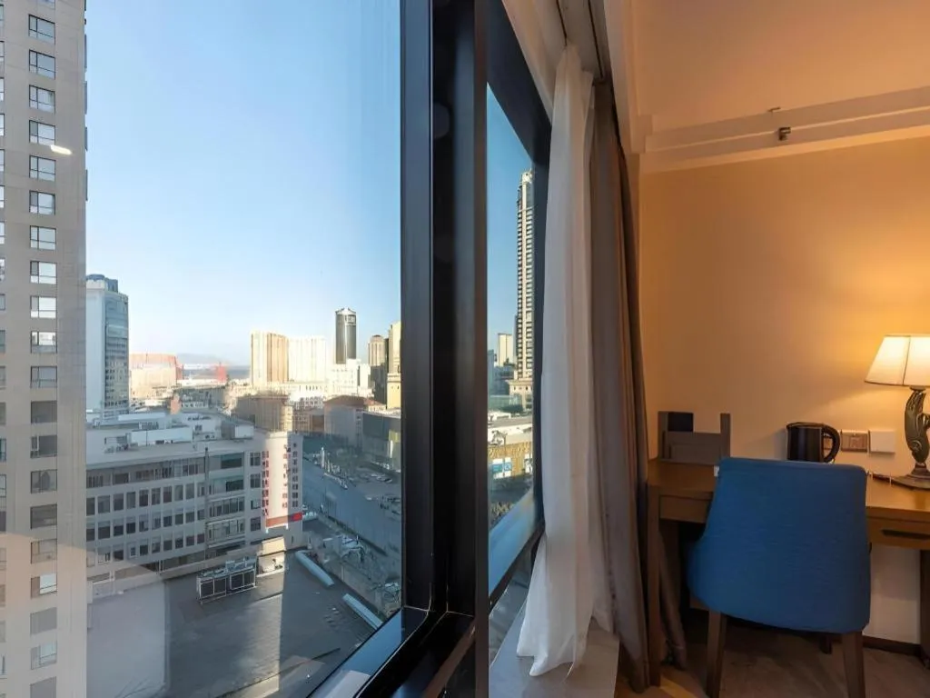 Dalian Bohai Pearl Hotel