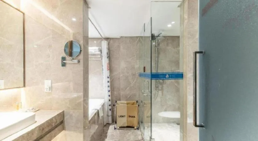 Dalian Bohai Pearl Hotel