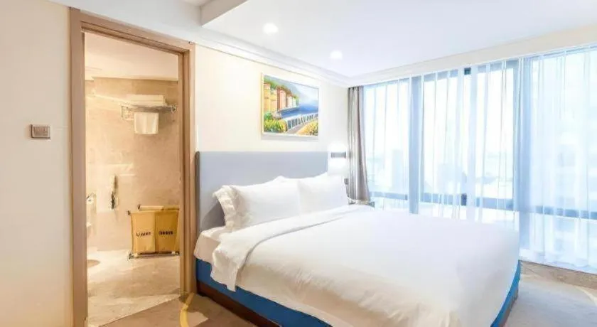 Bed in Dalian Bohai Pearl Hotel