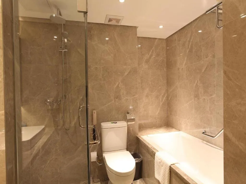 Dalian Bohai Pearl Hotel