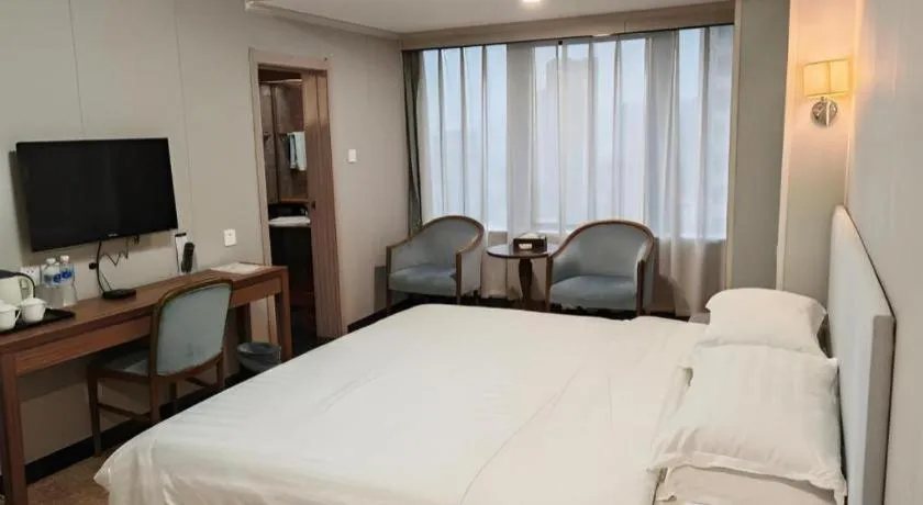 Bed in Dalian Bohai Pearl Hotel