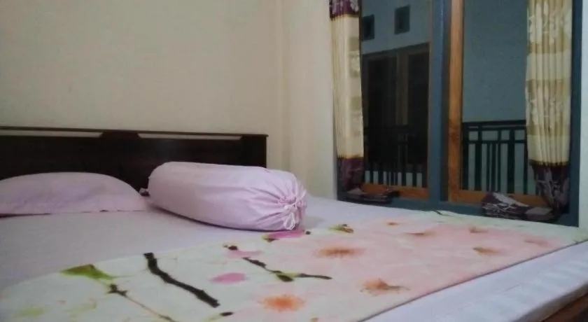 Bed in Siola Hotel
