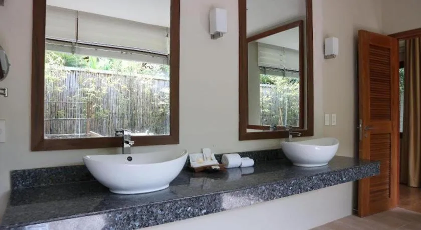 Bravo Resorts - Munting Paraiso